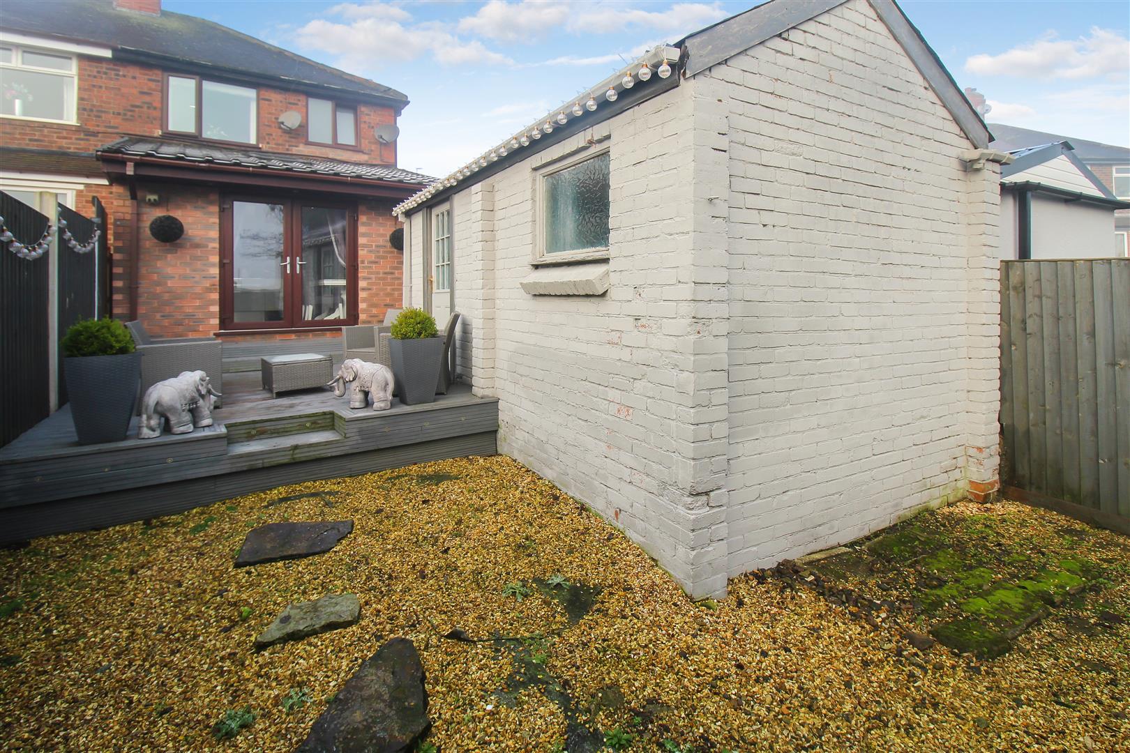 Janet Place, Northwood, Stoke-On-Trent